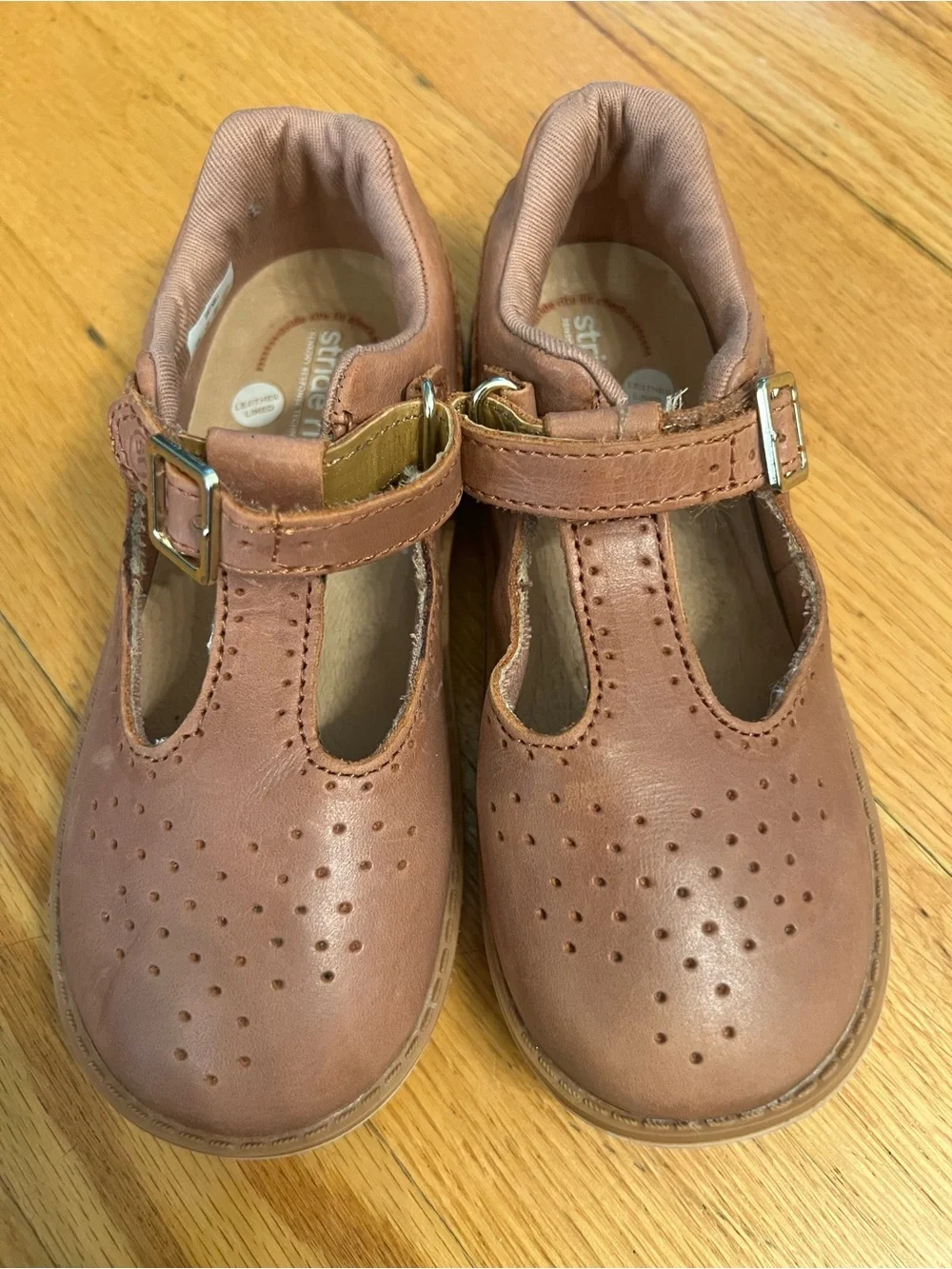 Stride Rite SRT Nell T-Strap Mary Jane in a blush leather finish shoes